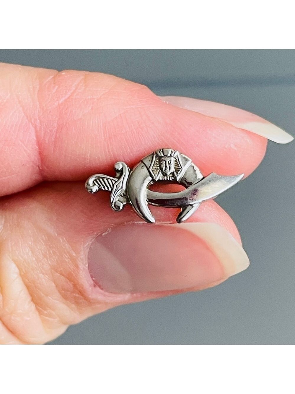 Vintage 10k White Gold Masonic Shriner Moon Dagger Lapel Mini Pin Brooch